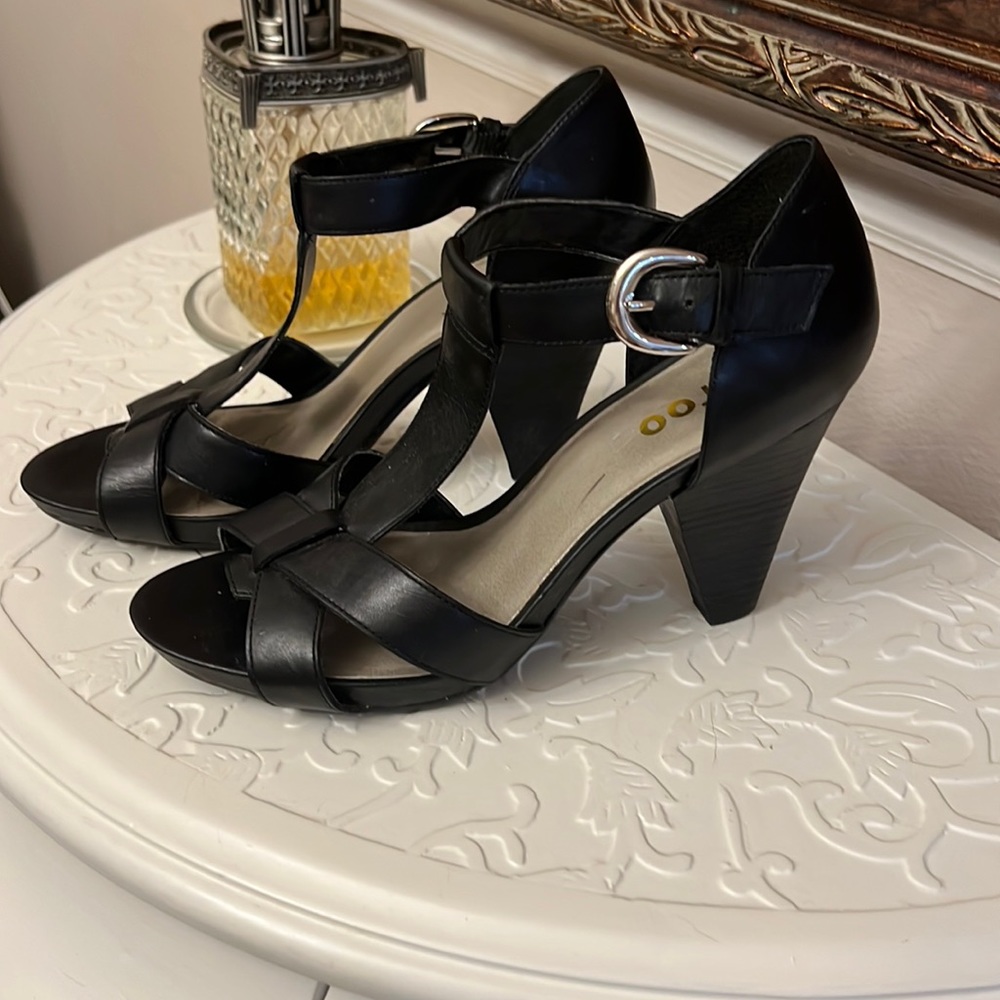 Black heels